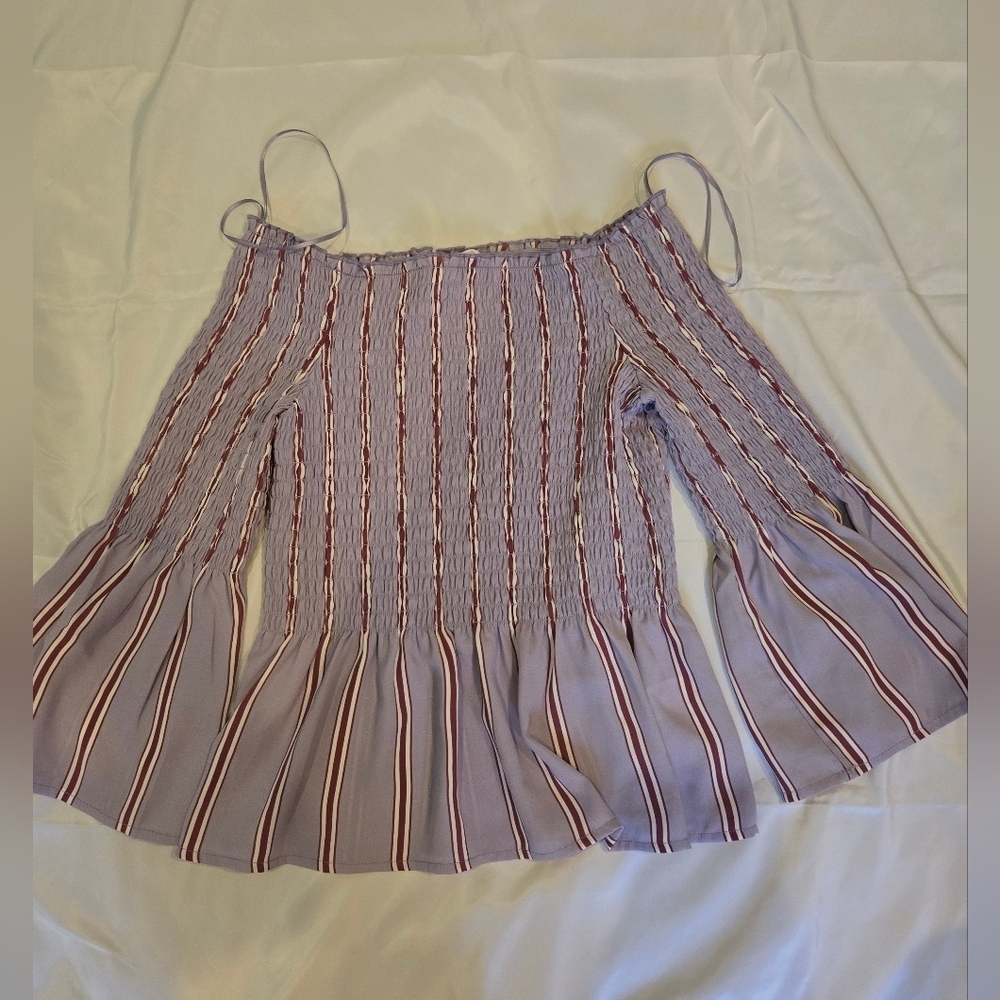 Candies Junior Off the shoulder Long Sleeve Small Purple Top